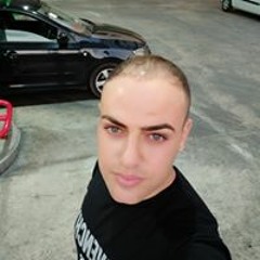 مدحت ابو نحل