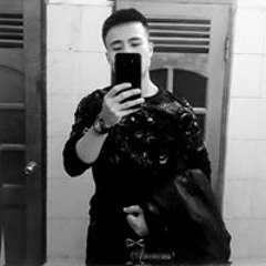 Sôi động