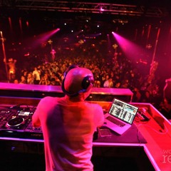DJ TAYLOR CLARK