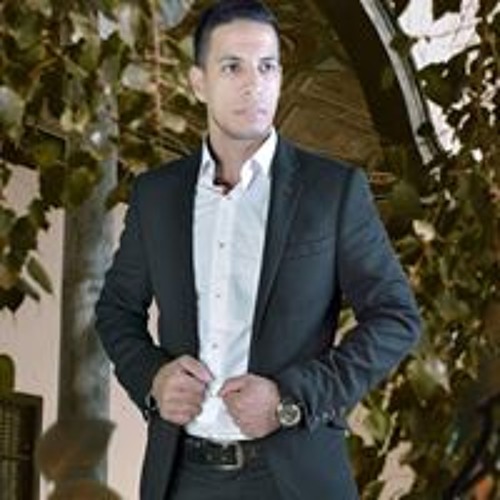 Qasim Karaki’s avatar