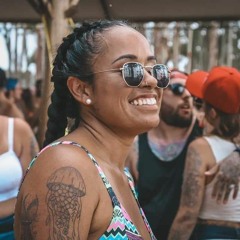 Jaqueline Paz