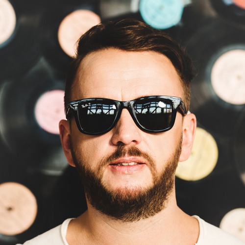 DJ Lutique’s avatar