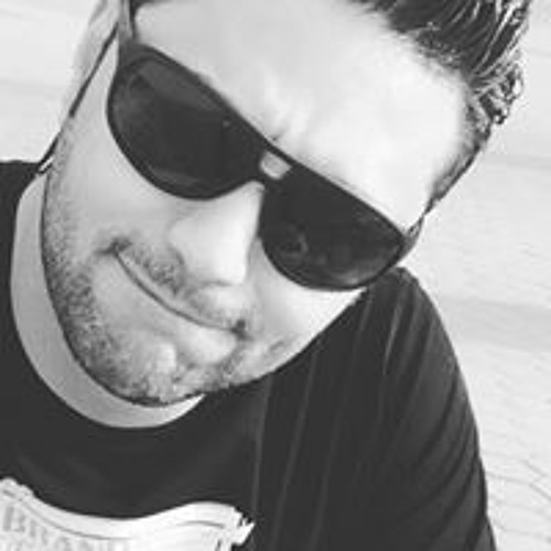 عمرو احمد’s avatar