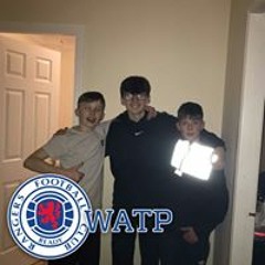 🔴⚪🔵