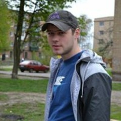 Олег Татаренко
