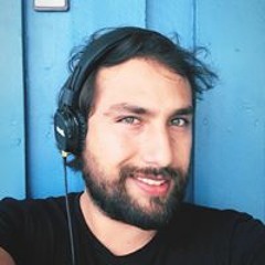 Alejandro De la Mora