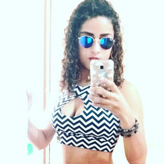 Camila nicacio Oliveira