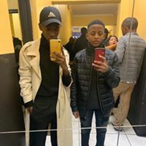 Phenyo Selote’s avatar