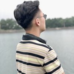 Trần Ngọc Bách