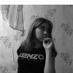 Аня Євтушик