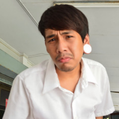 ธีรวัต สาทลาลัย