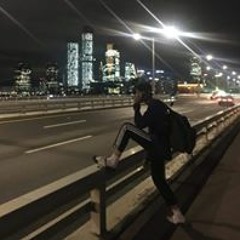 천영우