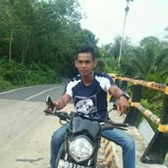 Padel Padel Saputra