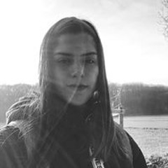 Elina Salas