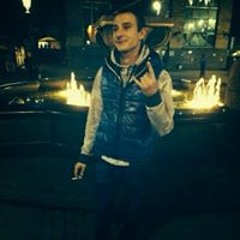 Антон Авдеев