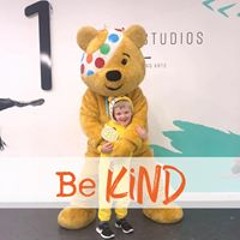 Hayley Howarth-Earnshaw