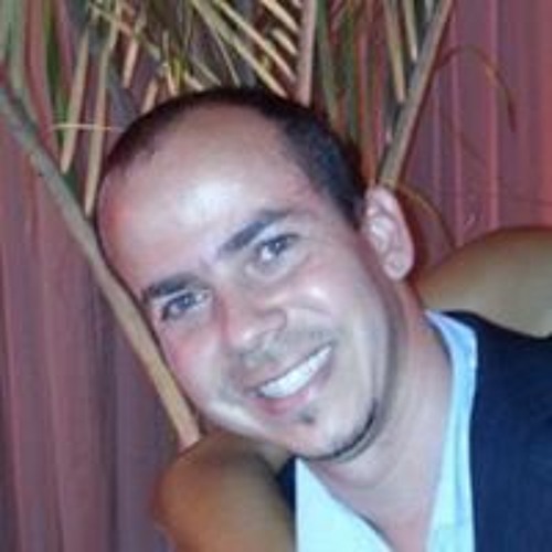 Daniel Moraes’s avatar