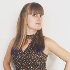 Tia Hanke-Hills