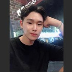 김건우