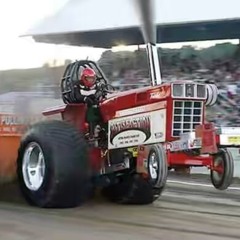 tractor tochan