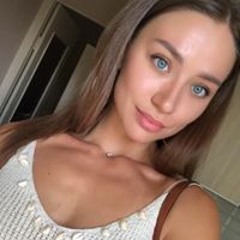 Ксения Головко