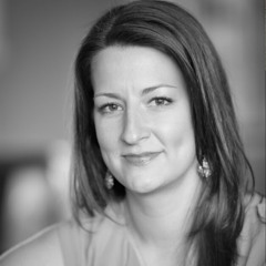 Carla Moebius Loy Song