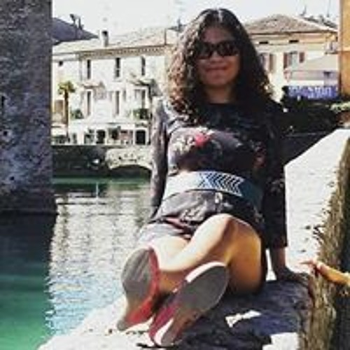 Laura Vanessa Hernandez’s avatar