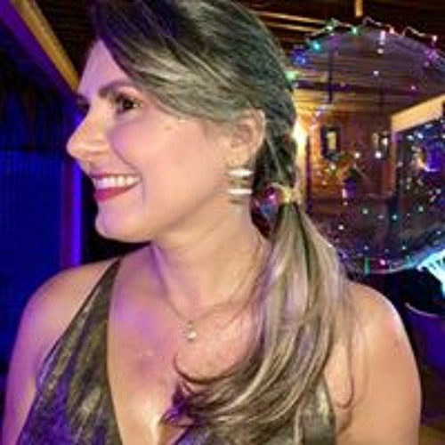 Juliana Almeida’s avatar