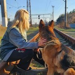 Яна Семеней