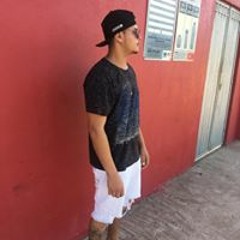 Ryan Gomez