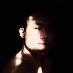 Robert Hoang