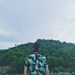 Tài