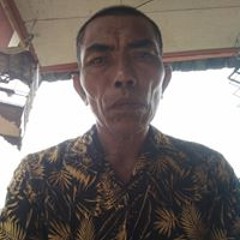 Putu Suambe Putu Suambe