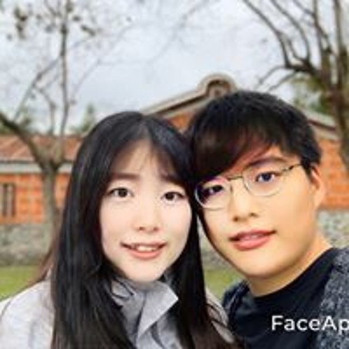 Ruei-ze Hung’s avatar