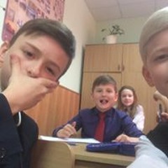 Артем Снисаренко