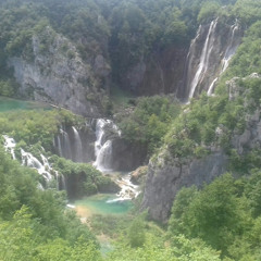 GJan - Ruduo Lyric Video