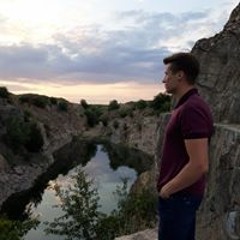 Влад Картамышев