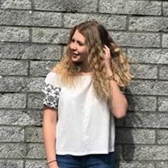 Lise Hau