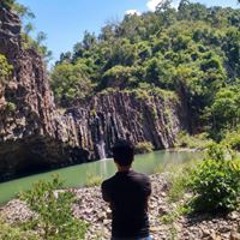 Phạm Tí