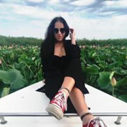 Veronika Vasilenko’s avatar
