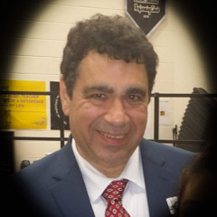 Dr. Marco Villarreal