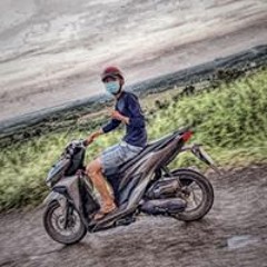 Toàn Đen