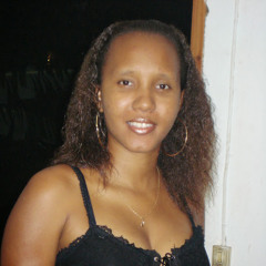 Annie DE CHAVIGNY