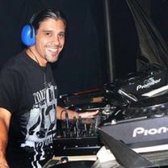 deepdjdanny; Daniel Pattiselanno