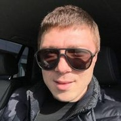 Оганов Жека