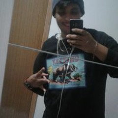 Giovanne Hella Hella