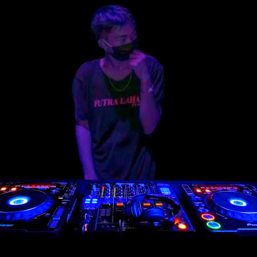 DJ TUT TEDDY’s avatar