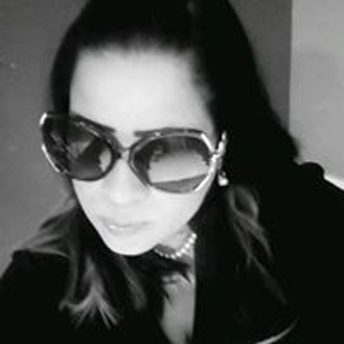 Iris Sanchez’s avatar