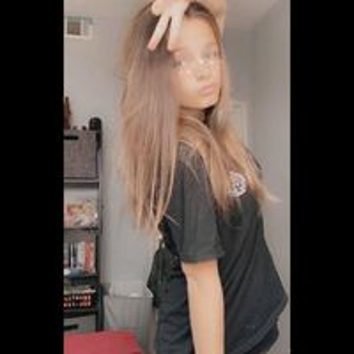 Angelina Deuning’s avatar
