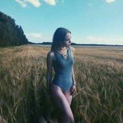 Вика Сморшок